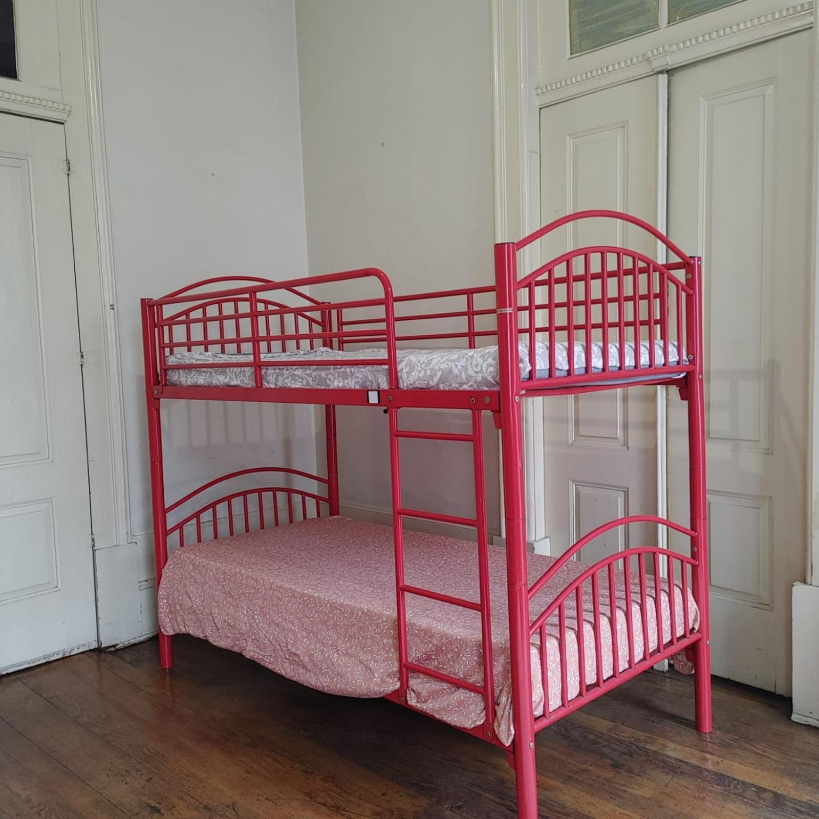 Dans L'Atelier Hostel Unidade Porta Nova บรากา ภายนอก รูปภาพ